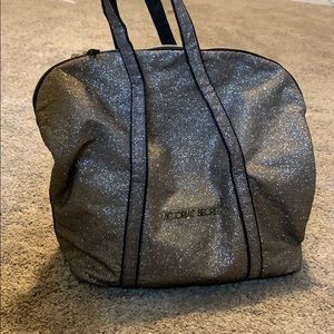 VS bag/small duffle
